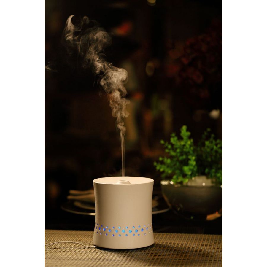 SPT Ultrasonic Aroma Diffuser/Humidifier with Ceramic Housing – White