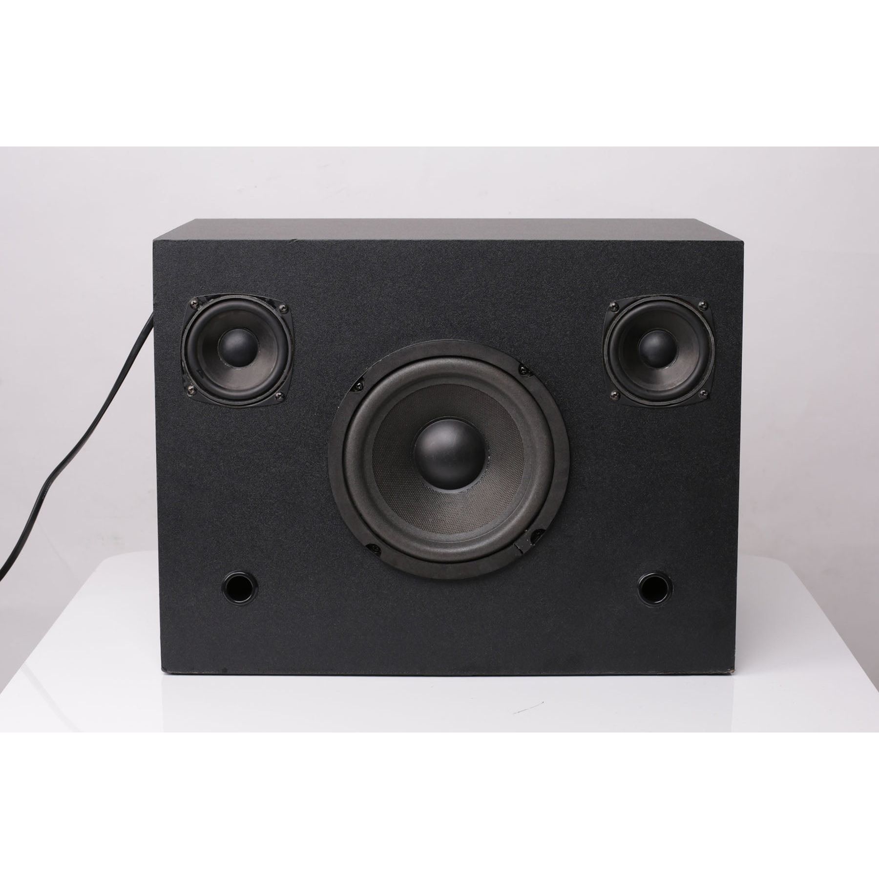 Amantii 2025WM Cube 3-Sided View Built In Indoor/Outdoor Electric Fireplace