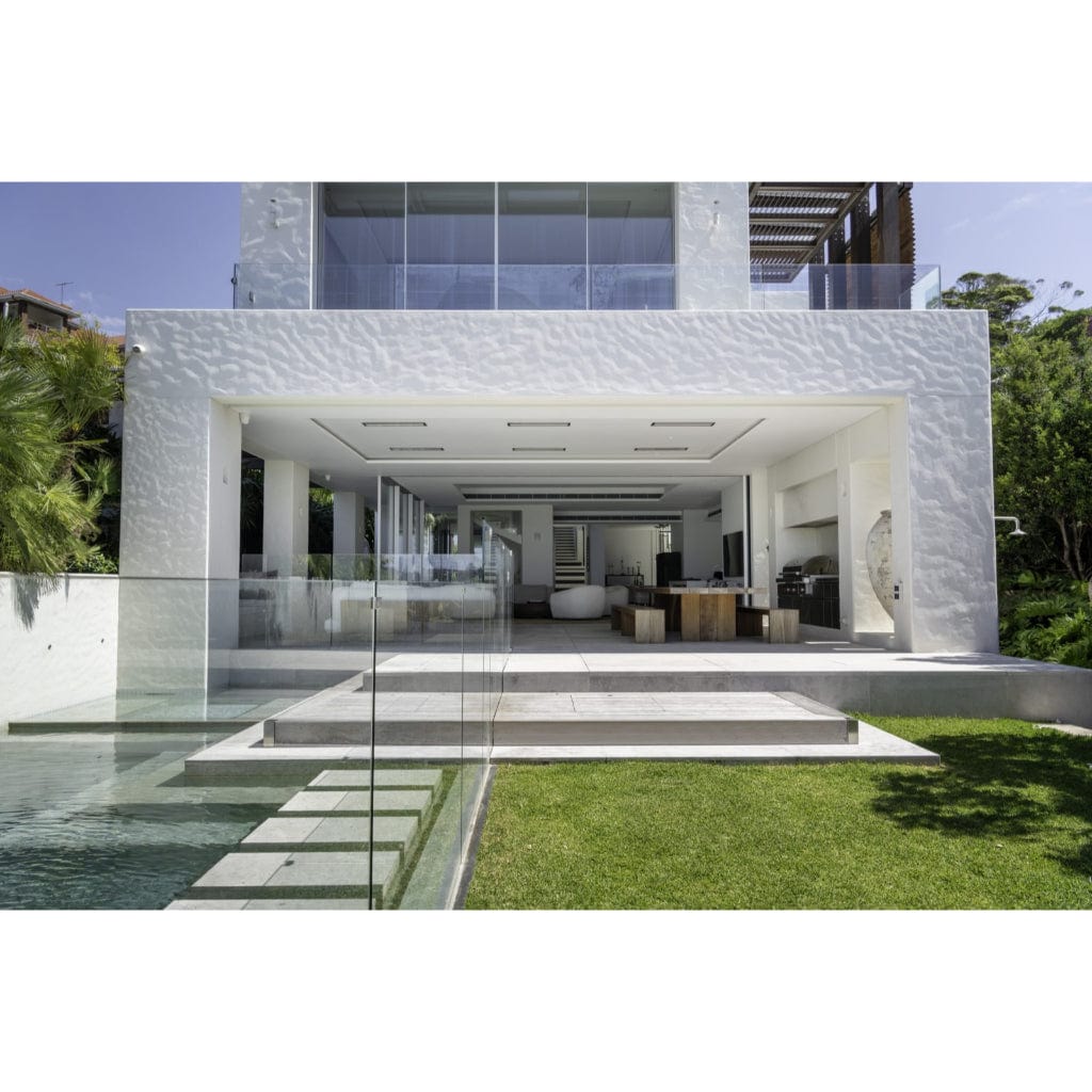 Bromic Heating - 53" Platinum Smart-Heat 4500 Watt Electric Patio Heater FRONT VIEW