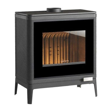 Invicta® Kazan Grand Angle Cast Iron Wood Stove FRONT VIEW