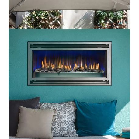 Montigo Mahana 42″ Outdoor Gas Fireplace SAMPLE PHOTO