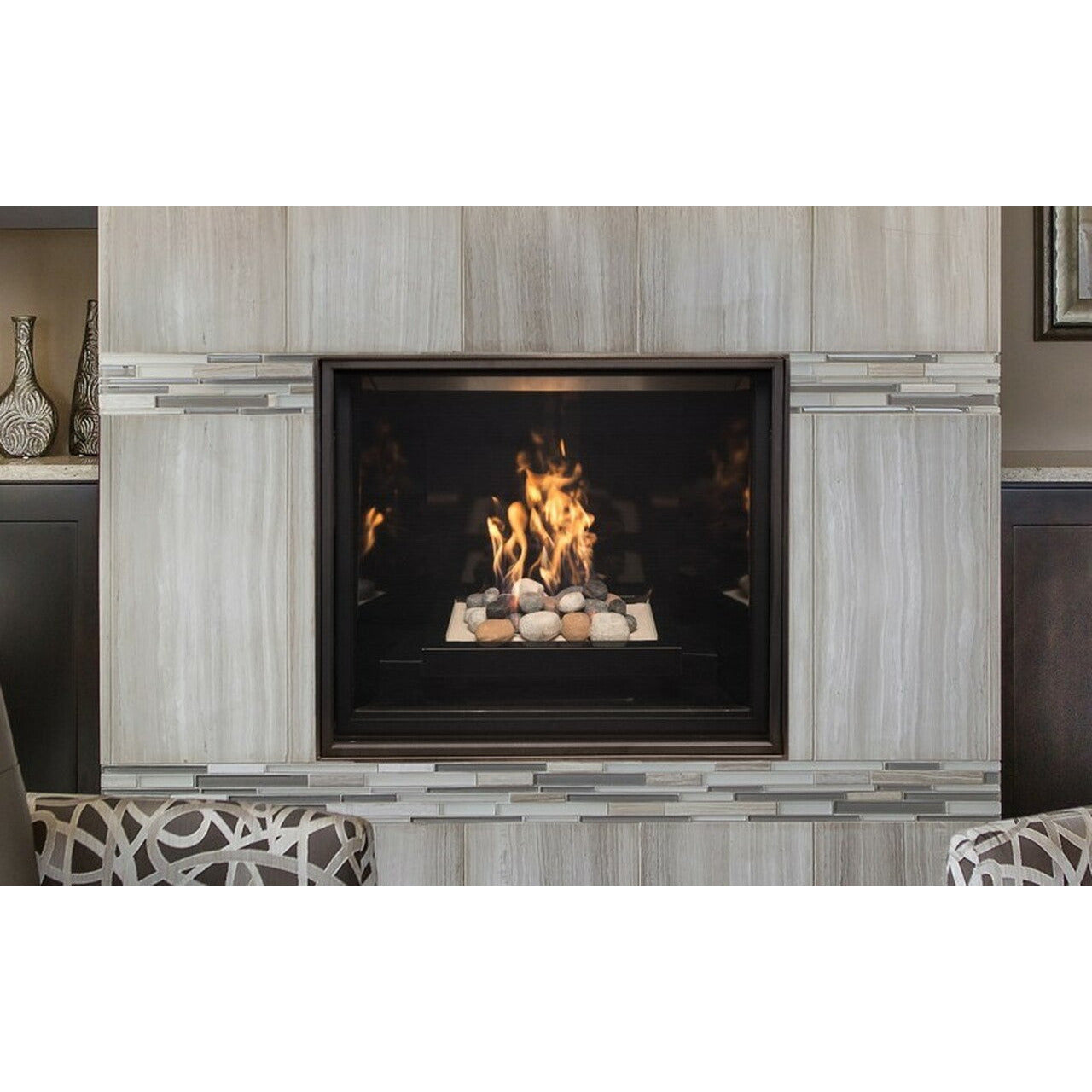 Town & Country TC30 31" Traditional Gas Fireplace 22030003 SAMPLE PHOTO